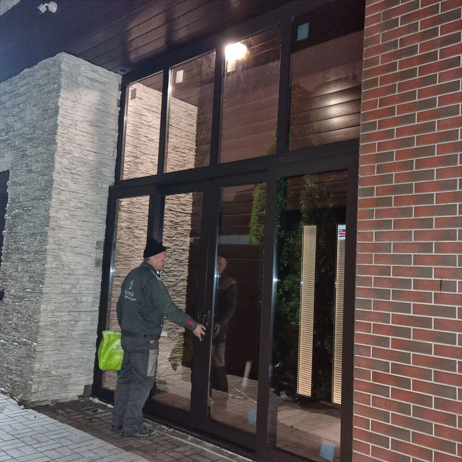 Тёплое остекление 12 м² (KRLS 64), КП Архангельское-2 — фото 1