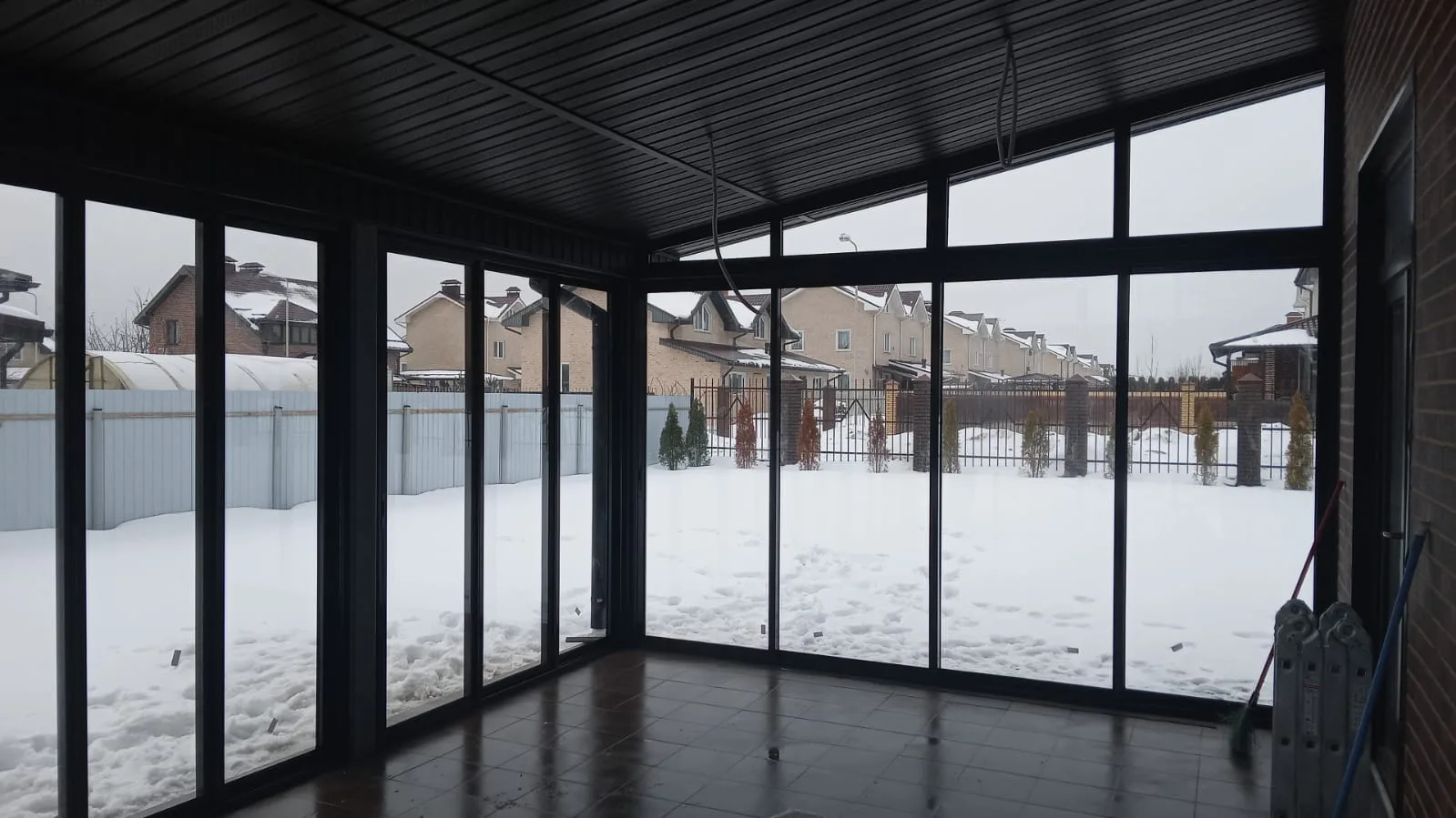 Холодная веранда между колоннами, ДНП Европейская Долина — фото 4